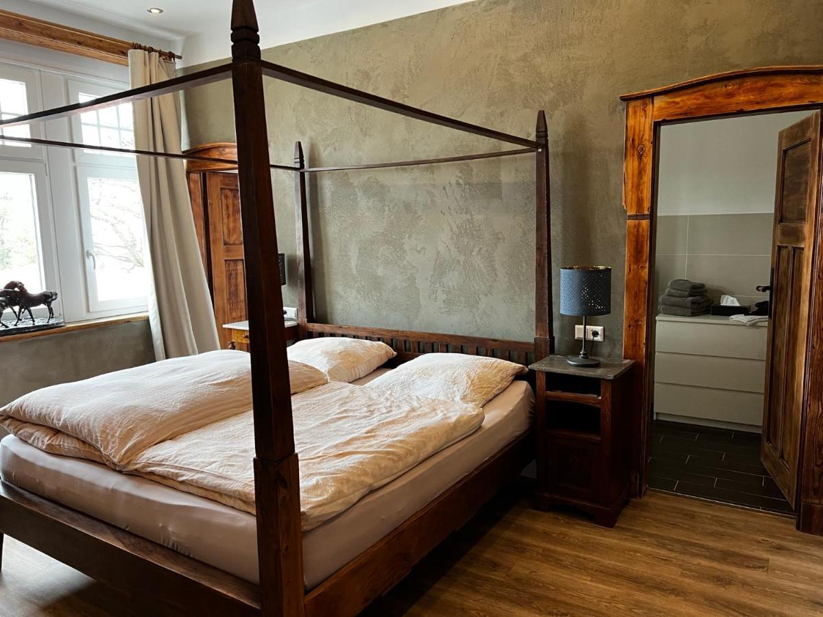 Gaestehof Cafe Im Schafstall Barsinghausen Dış mekan fotoğraf