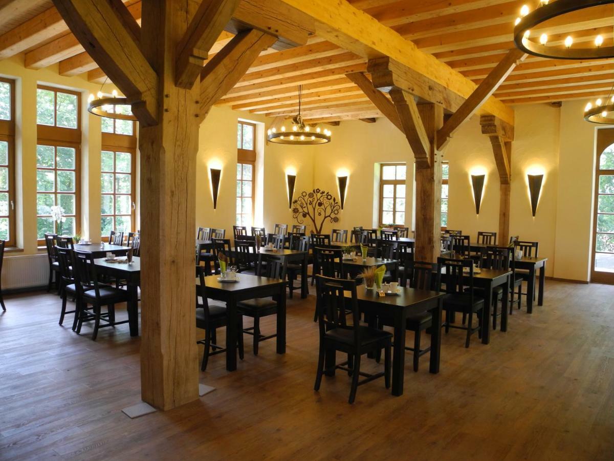 Gaestehof Cafe Im Schafstall Barsinghausen Dış mekan fotoğraf